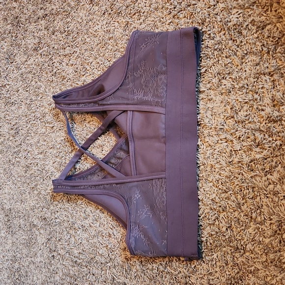 Mono B Lacey Sports Bra - Picture 2 of 5